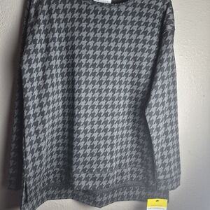 Liz Claiborne Charcoal Knit Top